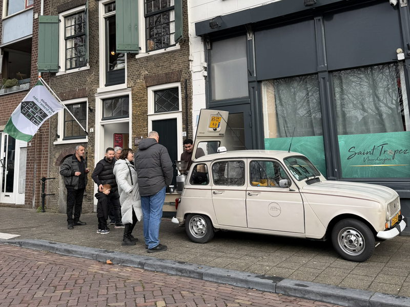 Verse koffie, verhalen en herinneringen op de Oosthavenkade